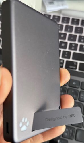 Power Bank INIU MagSafe Qi2 30W Bianco | 10000mAh Ultra-Sottile photo review
